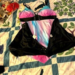 Three pieces of sexy swimsuit that leaves it all to the imagination